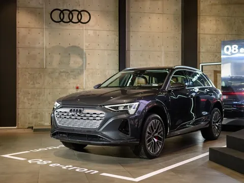 SUV điện hạng sang kén khách tại Việt Nam