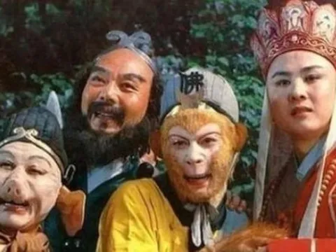Sao 'Tây Du Ký' phiên bản 1986: Trư Bát Giới và Tôn Ngộ Không đã già, Sa Tăng qua đời, nhưng Bạch Long Mã 62 tuổi vẫn như 30