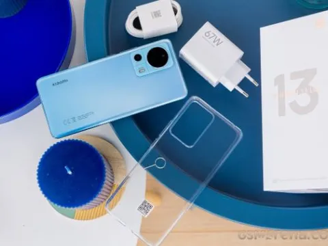 Nàng thơ Xiaomi 13 Lite rẻ như cho tháng 1, át vía Galaxy A55 5G, màn cong đẹp như Galaxy S23 Ultra