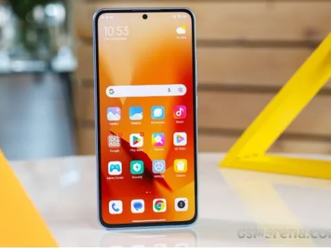 Thợ ảnh Xiaomi 13T Pro với camera Leica vạn người mê rẻ sập sàn tháng 1, đủ át vía Galaxy S24 Ultra