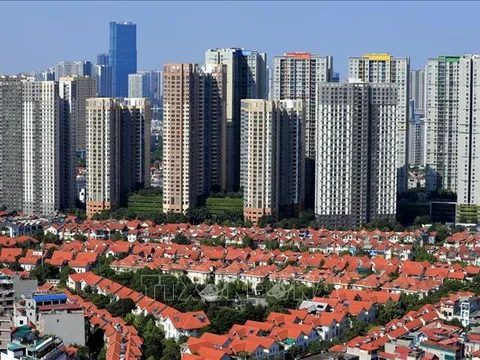 Thủ tướng yêu cầu chấn chỉnh, xử lý việc thao túng giá, đầu cơ bất động sản