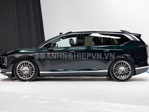 SUV dài hơn 5,1 mét, công suất 340 mã lực, nội thất sang chảnh, giá hơn 1,1 tỷ đồng