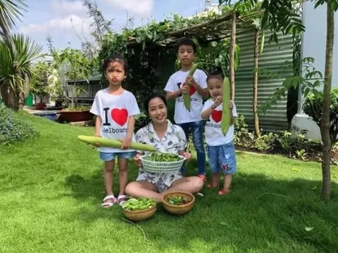 Quay về Việt Nam, cuộc sống của Ốc Thanh Vân như thế nào?