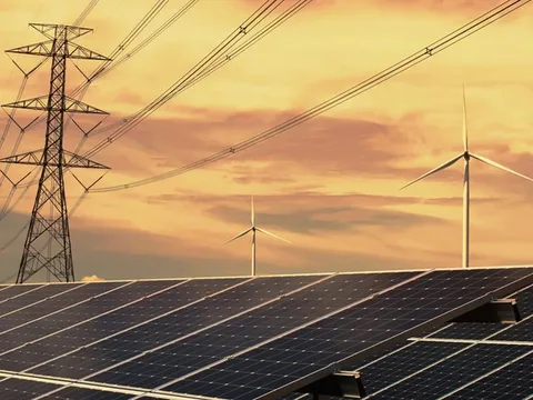 Năng lượng tái tạo giúp hiện đại hóa lưới điện