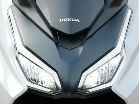 Honda chính thức mở bán ‘vua xe ga’ 250cc mới đẹp át vía Air Blade và SH: Có ABS 2 kênh, giá cực mềm