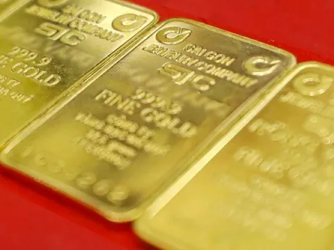 Giá vàng thế giới đạt đỉnh cao nhất trong hơn hai tháng 