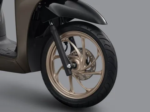 Giá xe Honda Vision cuối tháng 1/2025 giảm cực sâu tại đại lý, 'gây bão' vì rẻ như Future