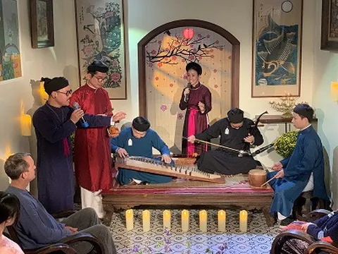 Gắn di tích, di sản với du lịch để phát triển bền vững