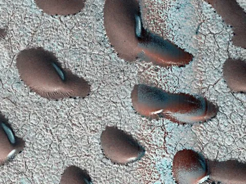 Tàu Sao Hỏa chụp được thứ có thể chỉ ra manh mối sự sống