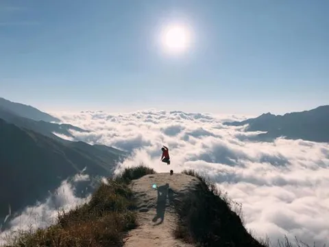 Lạc vào khu rừng nguyên sinh ở vùng núi phía Bắc Việt Nam được mệnh danh chốn ‘bồng lai tiên cảnh’