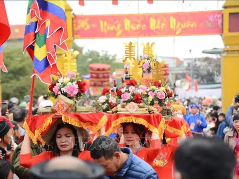 Không tổ chức lễ hội tràn lan gây tốn kém, lãng phí thời gian, tiền bạc