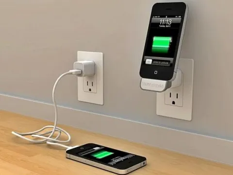 Sạc điện thoại nhớ bật nút này lên, pin dùng thoải mái, không lo chai, nhanh đầy