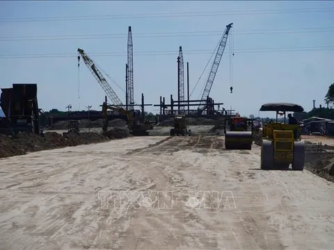 Thủ tướng yêu cầu rà soát, báo cáo đầy đủ các dự án đầu tư có khó khăn, vướng mắc