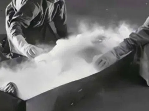 Thi thể thiếu nữ 16 tuổi được đào lên đỉnh núi 550 năm vẫn nguyên vẹn sau khi chiếu tia X, chuyên gia sửng sốt