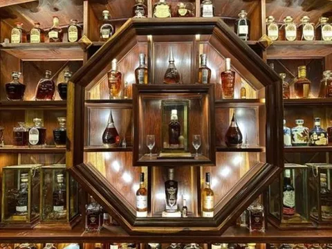 Đại gia Việt chi 6.000 tỷ sưu tầm rượu quý, chai đắt nhất nhận kỷ lục Guinness giá bằng cả gia tài