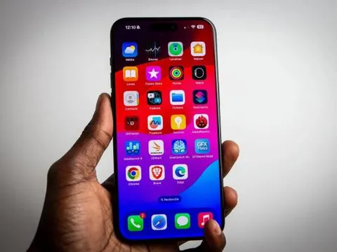 Xuất hiện loại virus tấn công iPhone, tự động lấy hình ảnh, thông tin nhạy cảm của người dùng