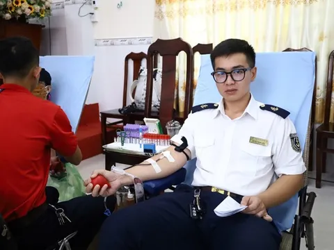 Ngày hội hiến máu Cần Thơ 2025: Giọt hồng cho đi, trao đời sự sống