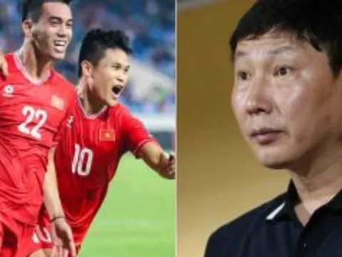 Trụ cột ĐT Việt Nam tạo địa chấn, đối thủ của HLV Kim Sang-sik có quyết định gây ngỡ ngàng
