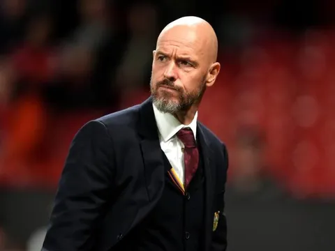 HLV Ten Hag suy sụp vì Manchester United, đưa ra quyết định khó tin vụ tới Chelsea