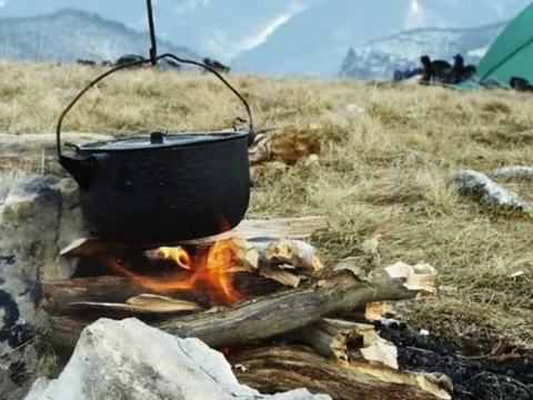 Tại sao nấu cơm trên núi cao không chín?