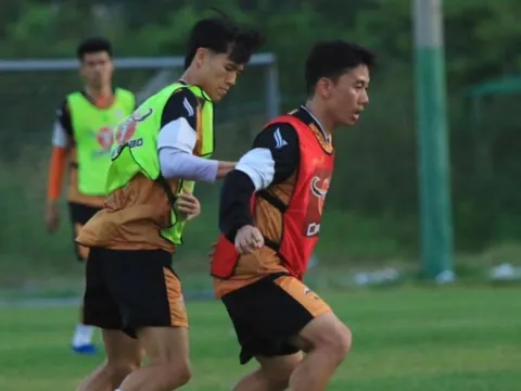 Cựu sao ĐT Việt Nam chính thức lên tiếng về việc rời HAGL, bầu Đức đứng ngồi không yên