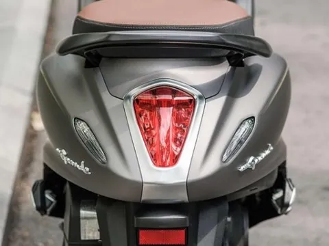 3 xe máy tiết kiệm xăng bậc nhất Việt Nam giảm giá: Có mẫu của Honda giảm đến 2 triệu, ăn dưới 1,5L/100km