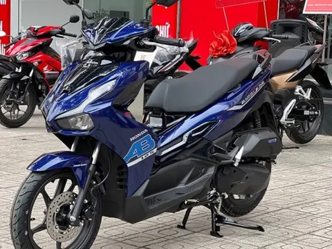 Giá xe máy Honda Air Blade mới nhất tháng 3/2025