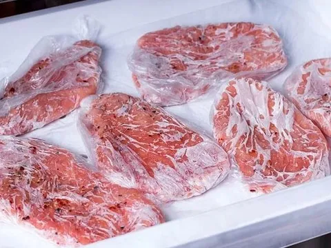 Mẹo bảo quản thịt lợn đúng cách: Đừng chủ quan với sức khỏe gia đình!