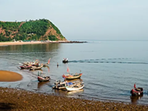 Nghệ An: Mở đường, phát triển du lịch ở xã bãi ngang Nghi Tiến