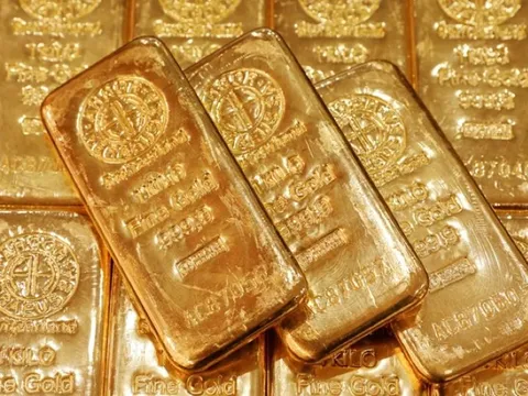 Giá vàng chạm đỉnh lịch sử sau quyết định giữ nguyên lãi suất của Fed 