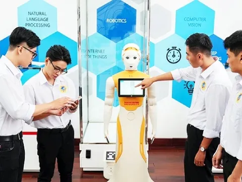 AI tái định hình nhiều ngành công nghiệp, Việt Nam phải làm gì để thu hút nhân lực? 