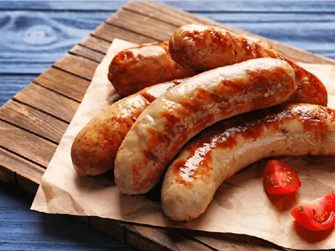 Cảnh báo: Tiến sĩ Harvard chỉ ra điều quan trọng cần làm ngay với những người ăn xúc xích và thịt xông khói