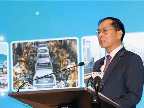 Hỗ trợ doanh nghiệp Việt tham gia sản xuất, lắp ráp ô tô, phát triển đường sắt