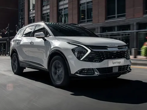 Bảng giá xe Kia tháng 4/2025: Giảm giá 50 triệu đồng