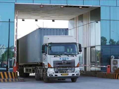 Hải quan hỗ trợ doanh nghiệp trước tác động của chính sách thuế