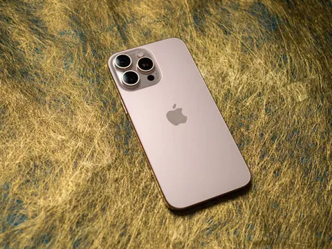 Bảng giá iPhone tháng 4/2025: Nhiều sản phẩm giảm giá mạnh