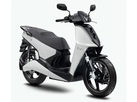 Bảng giá xe máy VinFast tháng 4/2025: Cần chi tối thiểu bao nhiêu để tậu xe?