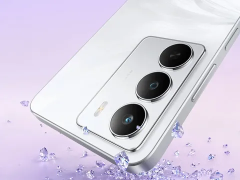 'Phát sốt' với mẫu smartphone 5G, chống nước, độ bền quân đội, RAM 6GB, pin 6.000mAh, giá chỉ 3,99 triệu đồng