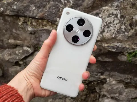 Bảng giá điện thoại Oppo tháng 5/2025: Giảm giá 14 triệu đồng