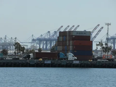 Tương lai toàn cầu hóa: Sự trỗi dậy của chủ nghĩa bảo hộ và địa chính trị mới