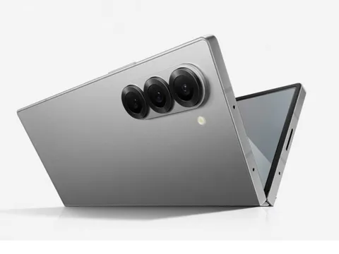 'Vua smartphone màn hình gập' Samsung Galaxy Z Fold6 giảm giá 10 triệu đồng tại Việt Nam
