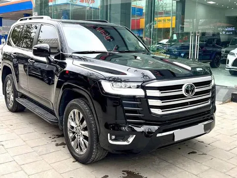 Top 10 ôtô ế khách nhất tại Việt Nam tháng 4/2025: Toyota chiếm số đông