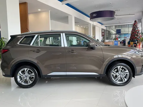 Đối thủ của Honda CR-V, Mazda CX-5 giảm giá hơn 100 triệu đồng tại Việt Nam