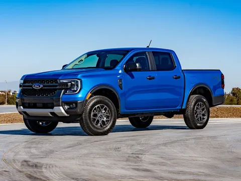 Top 10 xe bán tải đáng mua nhất năm 2025: Ford Ranger đứng thứ 5
