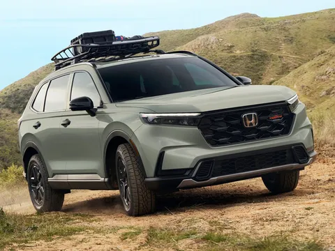 Honda CR-V 2026 chốt giá từ 839 triệu đồng, cạnh tranh với Mazda CX-5, Toyota RAV4