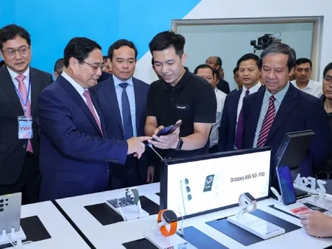 'Mở cao tốc' cho kinh tế tư nhân, cần nhiều làn xe cho doanh nghiệp nhỏ