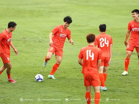 Công Phượng chính thức tái xuất, ĐT Việt Nam đầy đủ lực lượng chuẩn bị đại chiến Malaysia