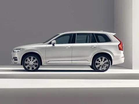 Bảng giá xe Volvo mới nhất tháng 6/2025: Từ 1,739 tỷ đồng