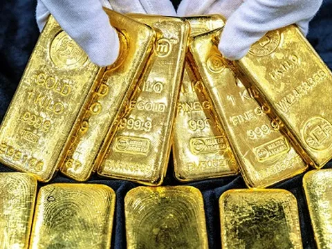 Nguy cơ địa chính trị đẩy giá vàng thế giới chạm đỉnh một tuần
