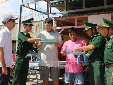 Khắc phục 'thẻ vàng' IUU: Lập danh sách các tàu cá '3 không' để phối hợp quản lý
